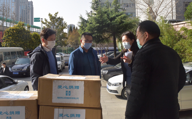 捐贈(zèng)濟(jì)南防疫物資，情暖環(huán)衛(wèi)工作人員